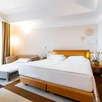 Livada Prestige - Terme 3000 - Sava & Отель