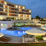 Livada Prestige - Terme 3000 - Sava & Отель