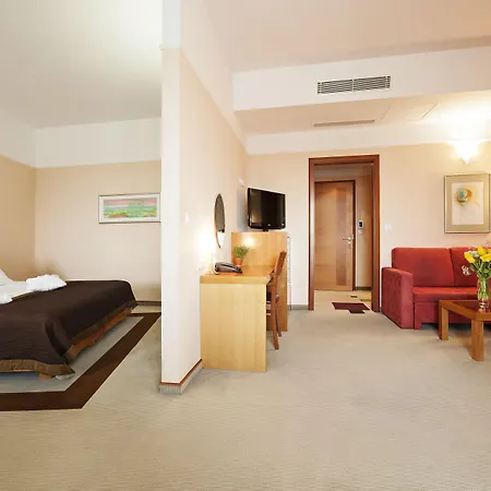 Livada Prestige - Terme 3000 - Sava & מורבסקה טופליצה