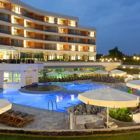 Livada Prestige - Terme 3000 - Sava & מלון