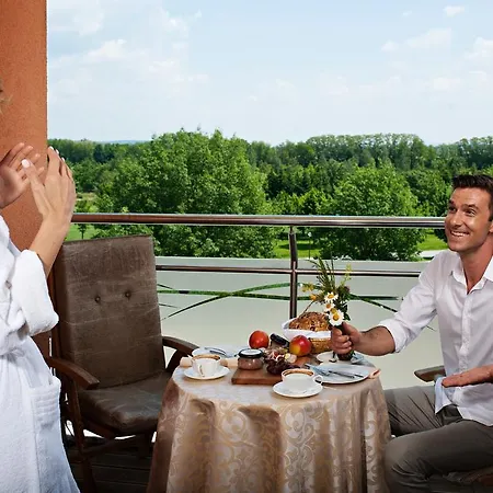 Hotel Livada Prestige - Terme 3000 - Sava &
