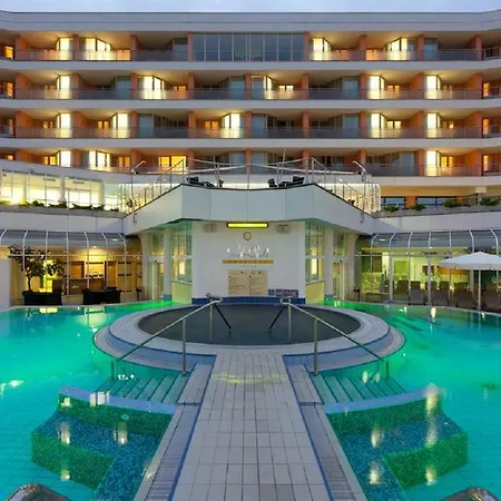 호텔 Livada Prestige - Terme 3000 - Sava &